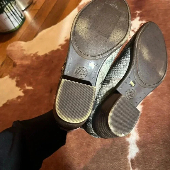 SOLD - Picture 7 of 7